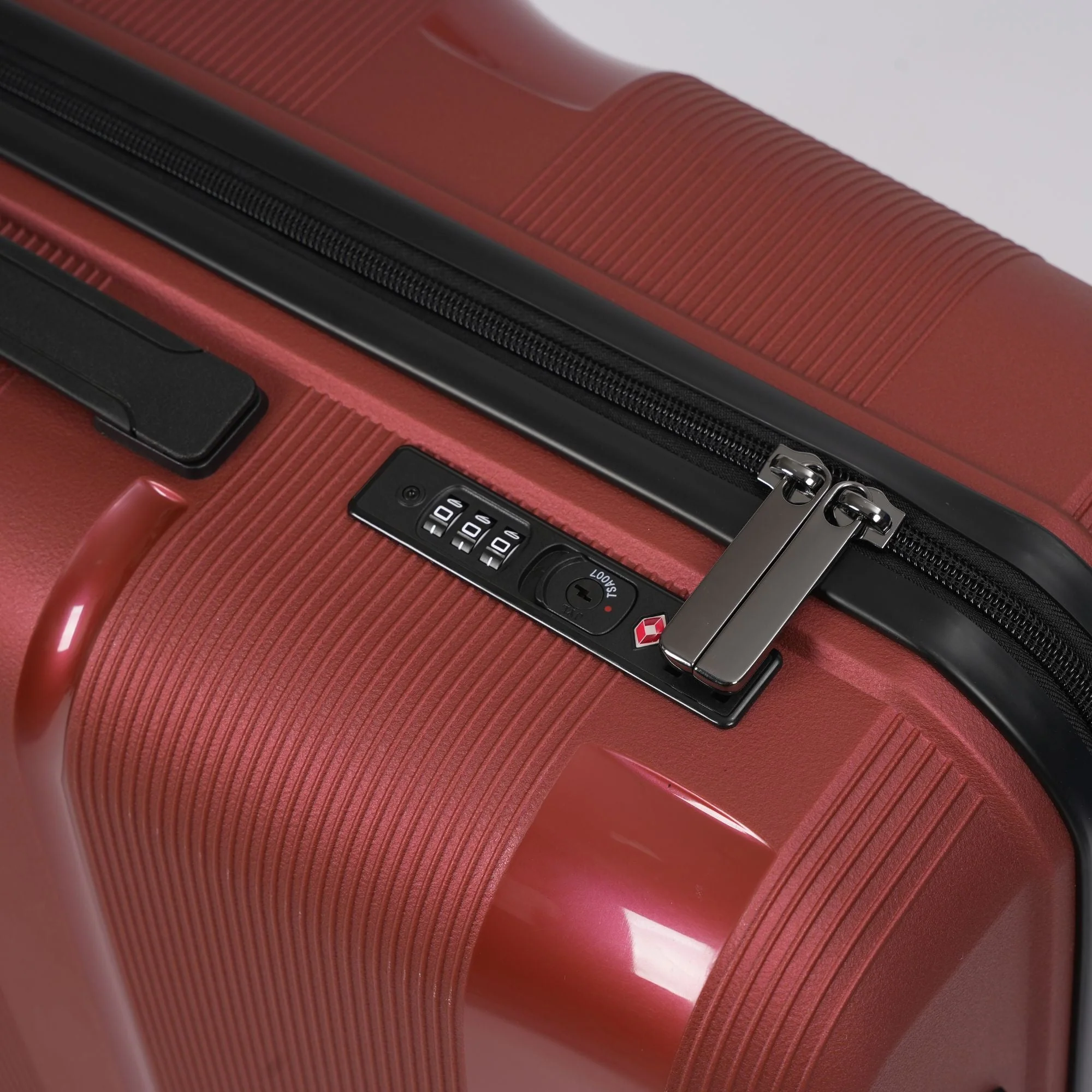 24-inch Red Hardcase Roller Luggage with 360° Wheels & TSA Lock - Image 6