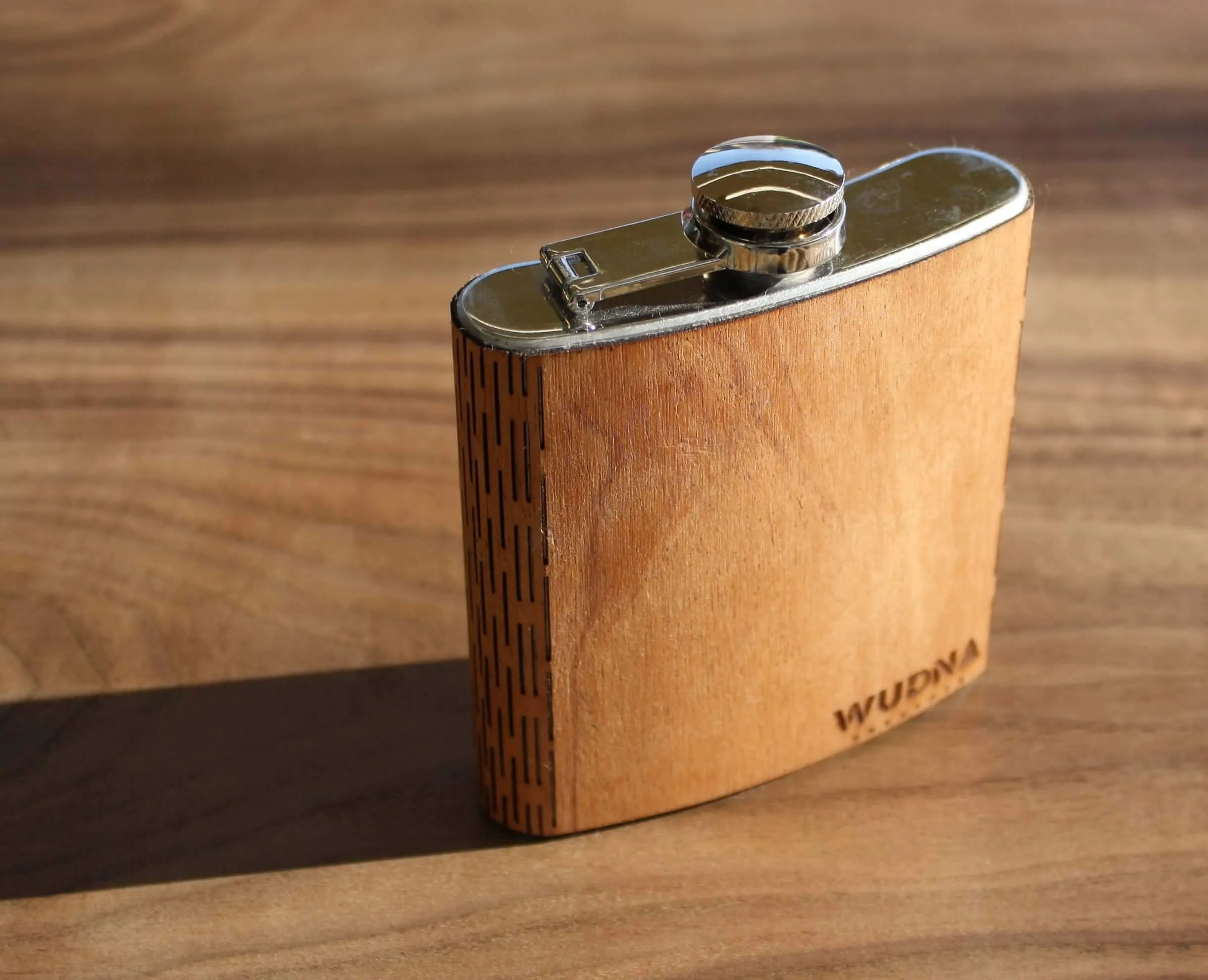 6 oz. Wooden Hip Flask (California Republic Flag in Mahogany) - Image 5