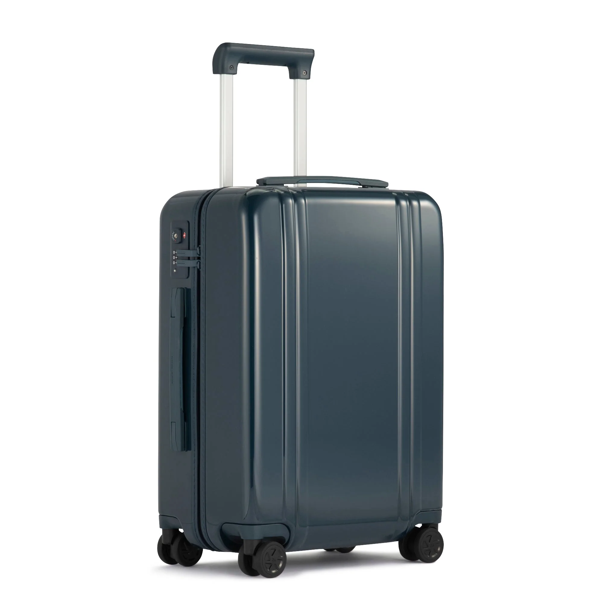Classic Lightweight 4.0 | Continental Carry-On 37L - Image 14