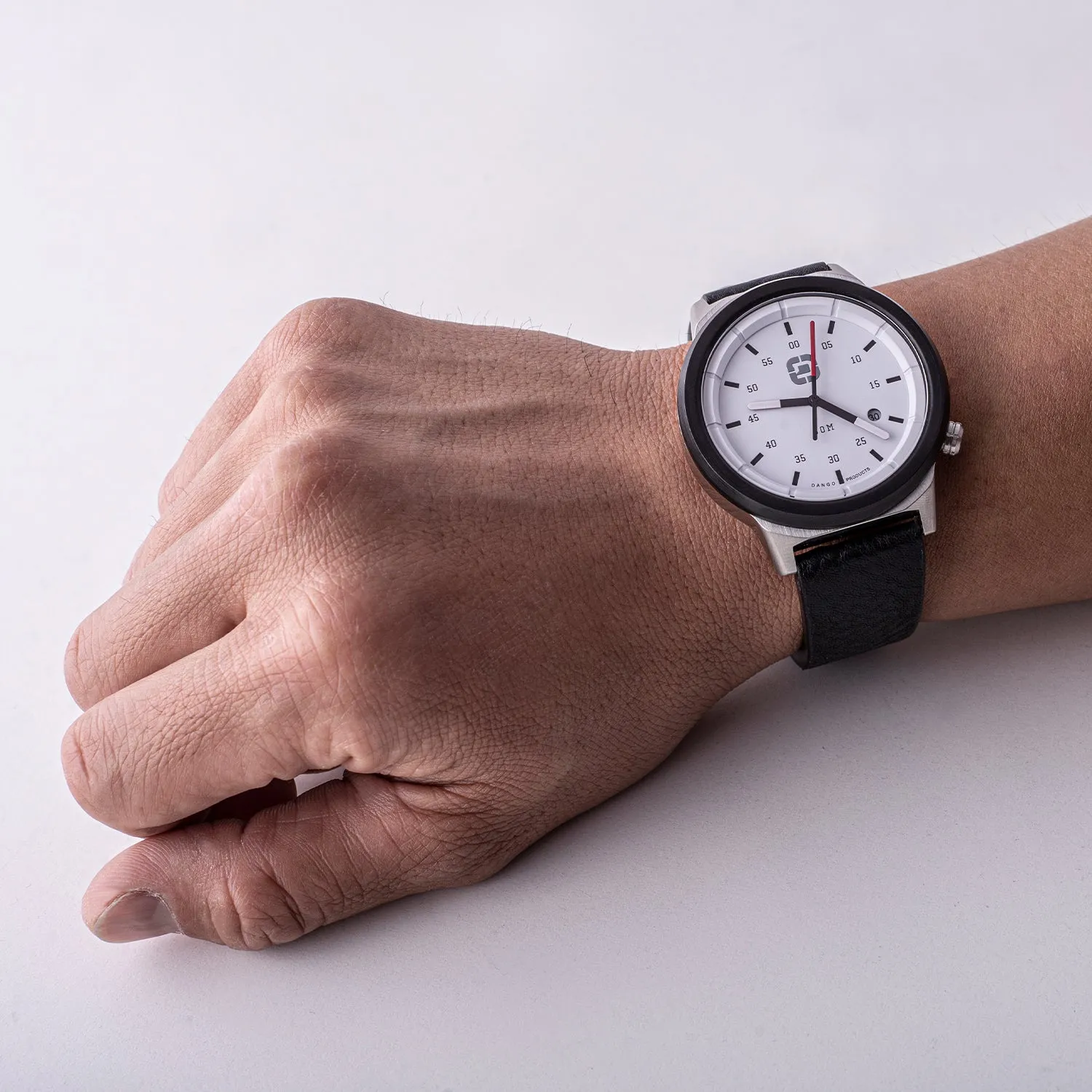 DAPPER Men's Watch - Image 7