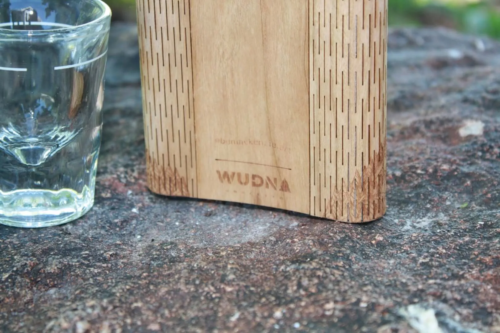 Idaho Night Landscape 6 oz. Wooden Hip Flask - Outdoor Adventure Series - Art by Ben McKenzie - Image 3