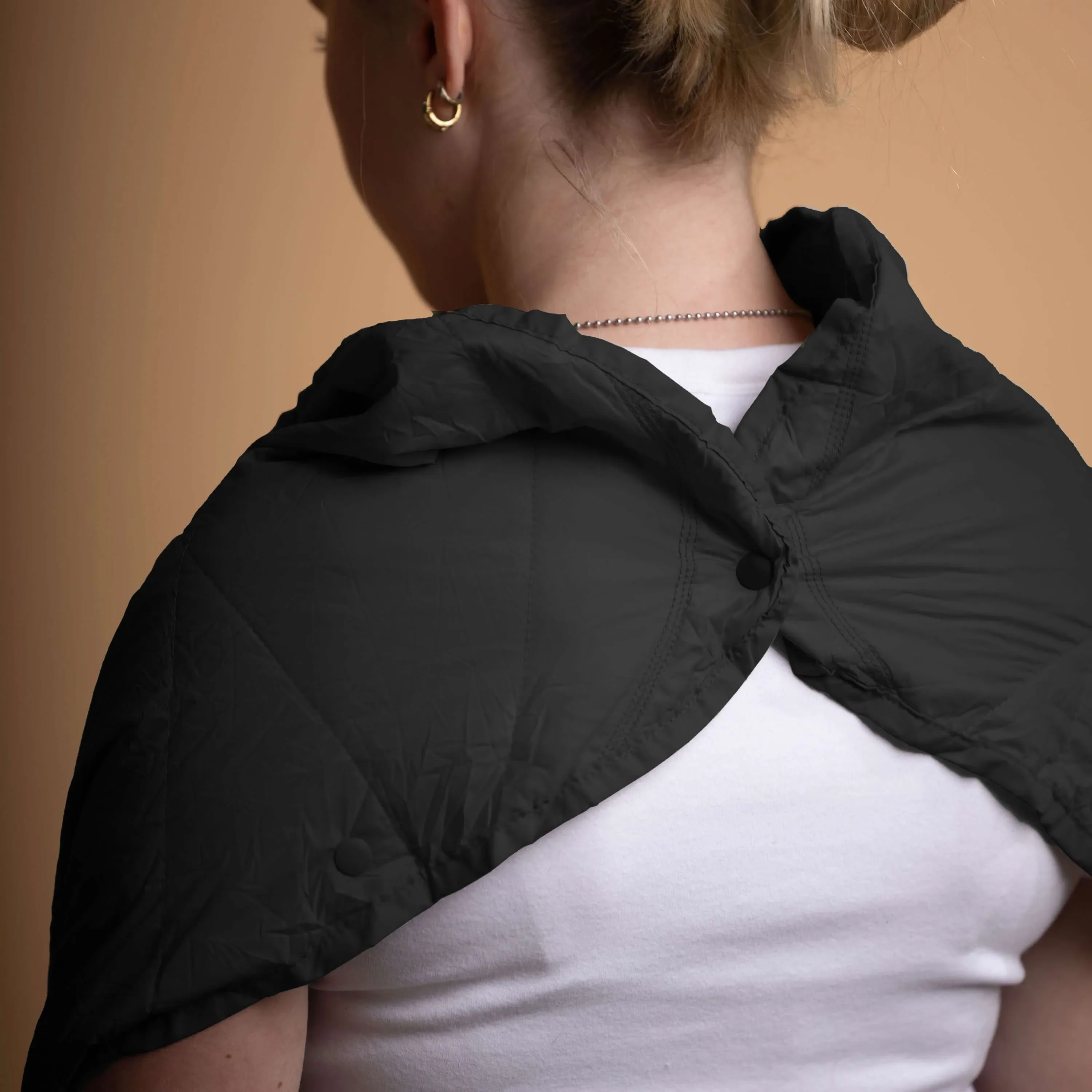 Layover™ Travel Blanket - Insulated & Packable | Black - Image 4