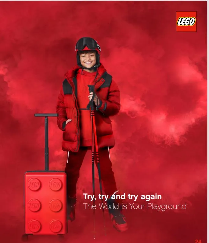 LEGO® Signature Brick Red 22" Carry-on Luggage - Image 9