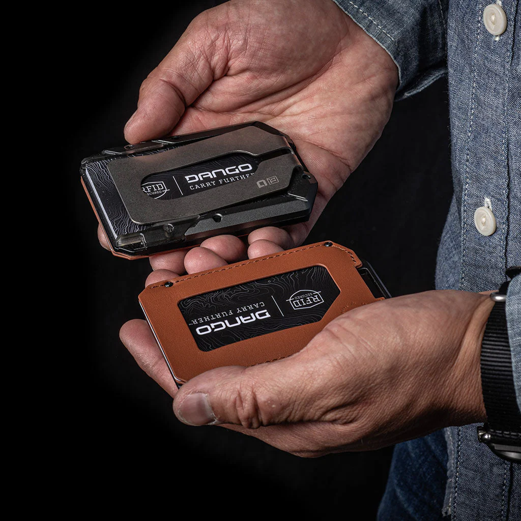 M4 MAVERICK™ RAIL WALLET with TITANIUM CLIP - Image 25