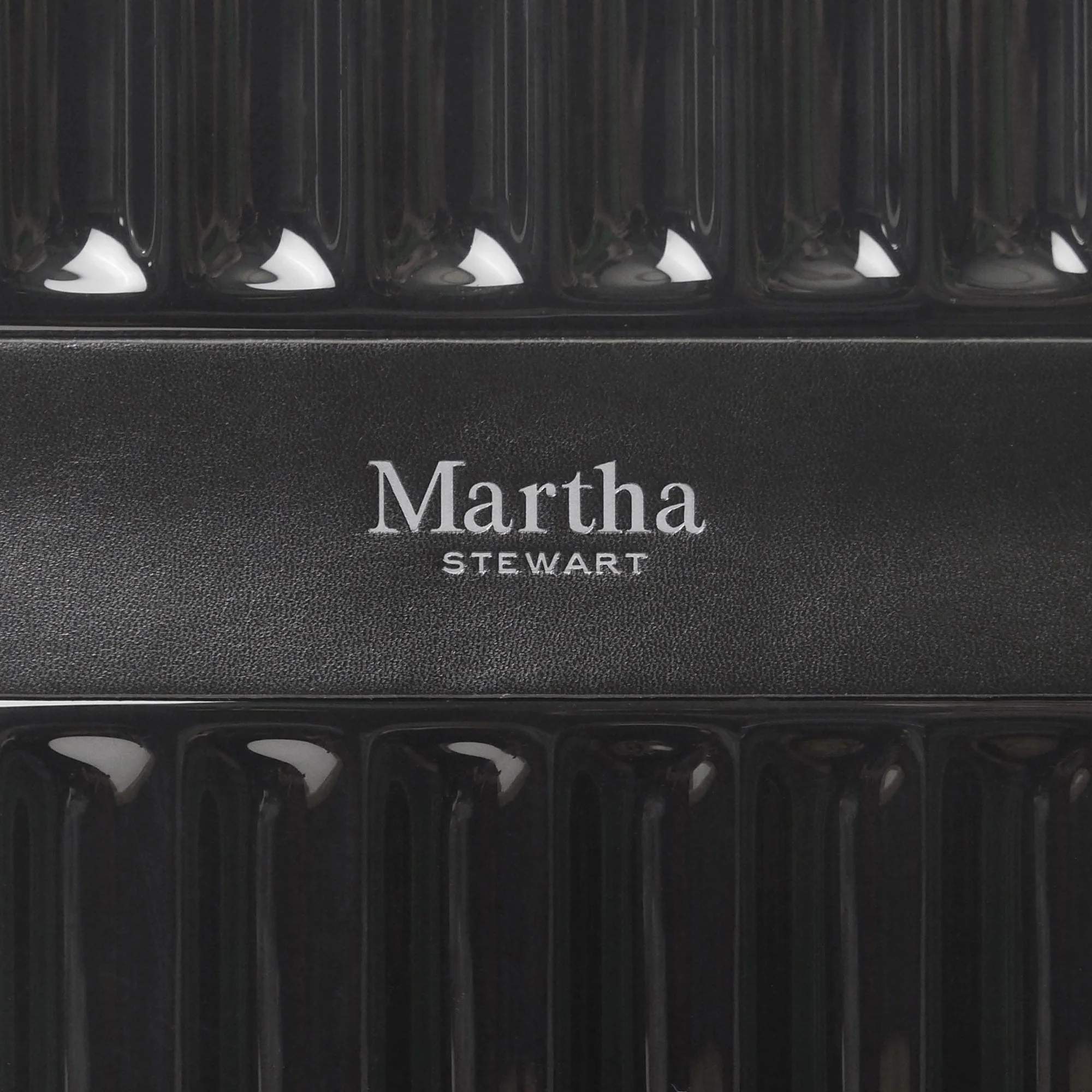Martha Stewart The Bedford 26" Hardside Spinner - Image 6