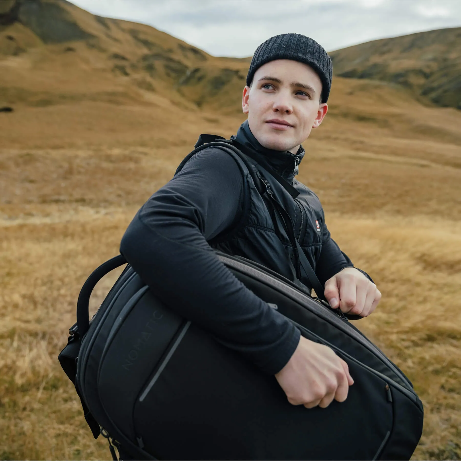 Navigator Travel 32L Backpack (Expands to 41L) - Image 12