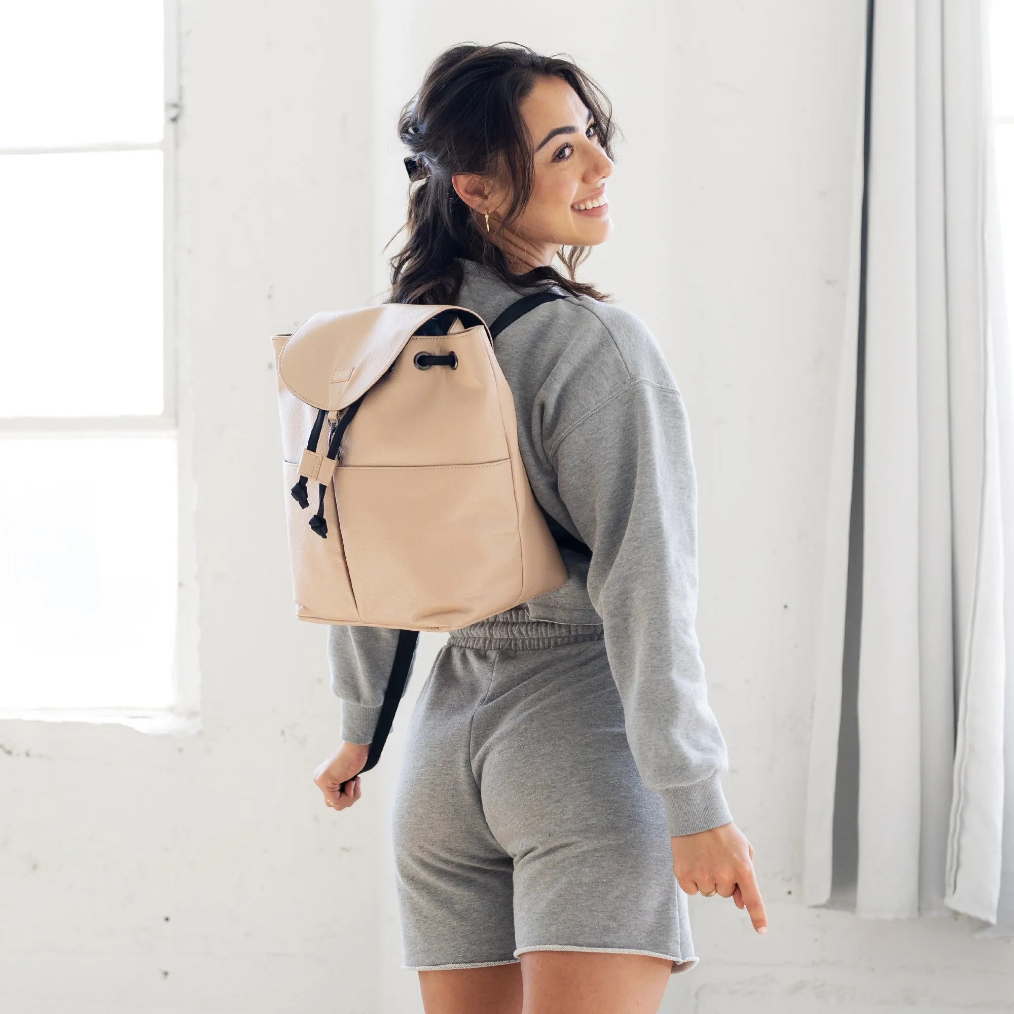Harper Chic Backpack - Image 2