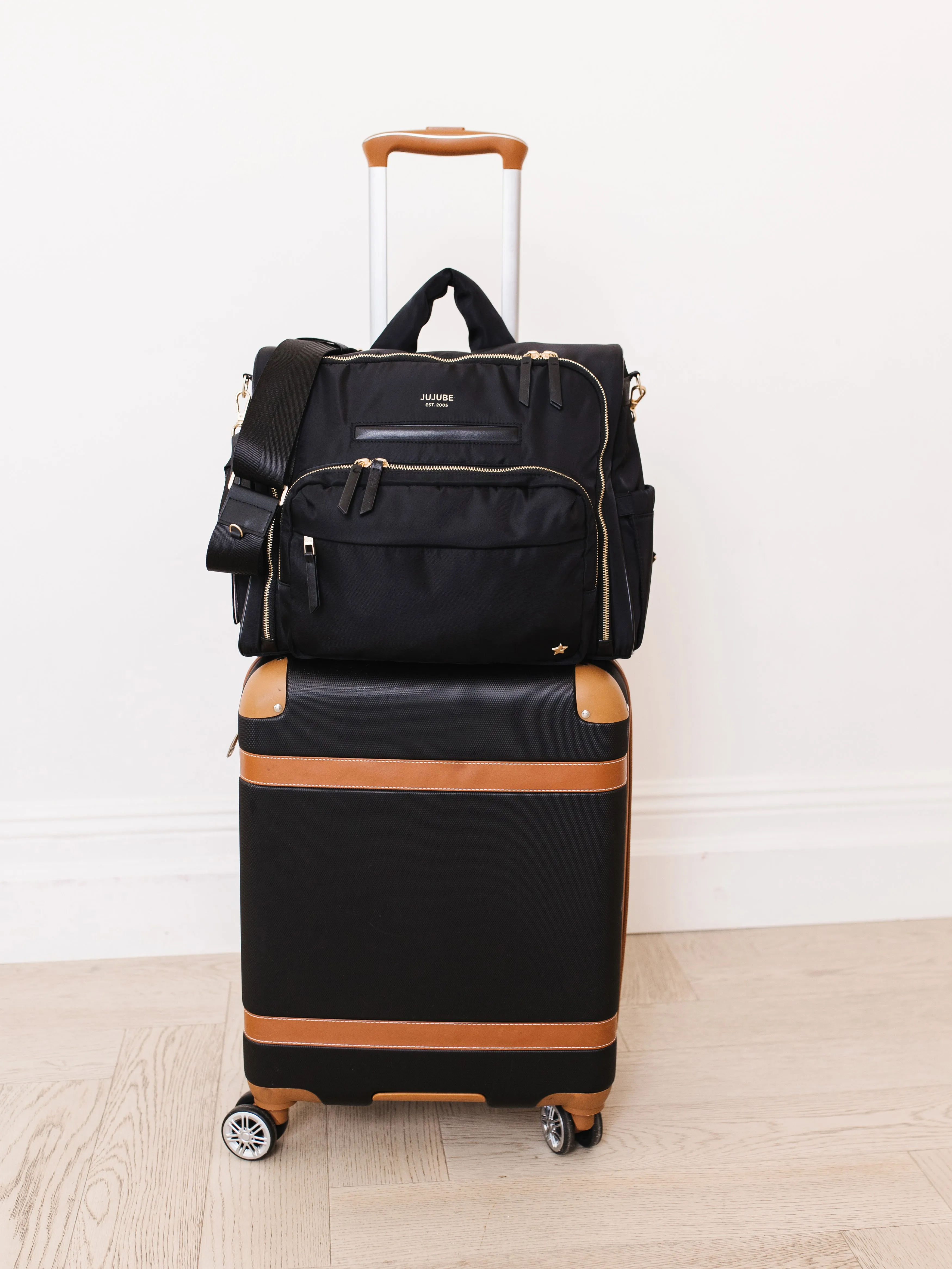Satchel Black â 3-in-1 Stylish & Versatile Diaper Bag - Image 10