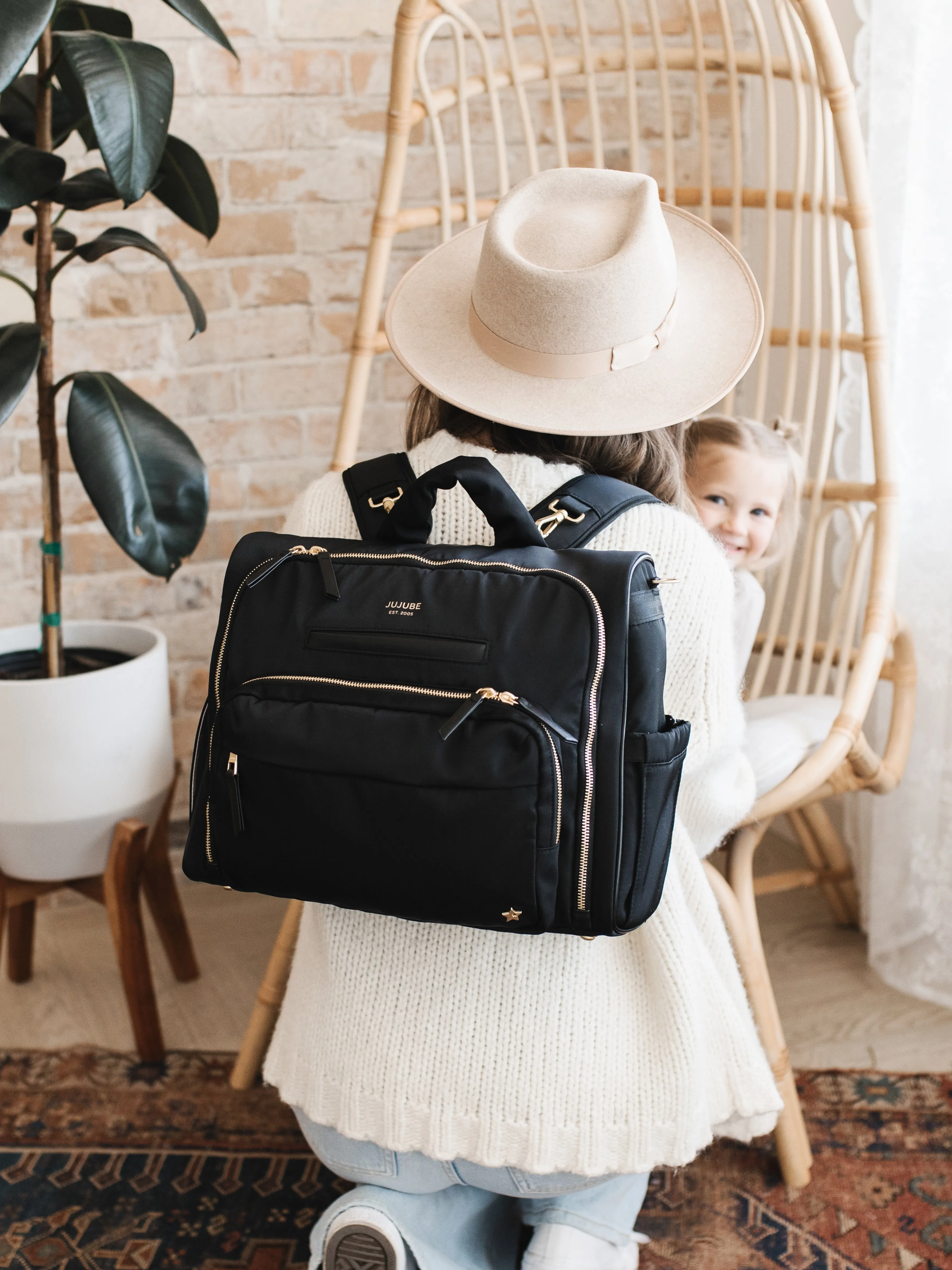 Satchel Black â 3-in-1 Stylish & Versatile Diaper Bag - Image 8