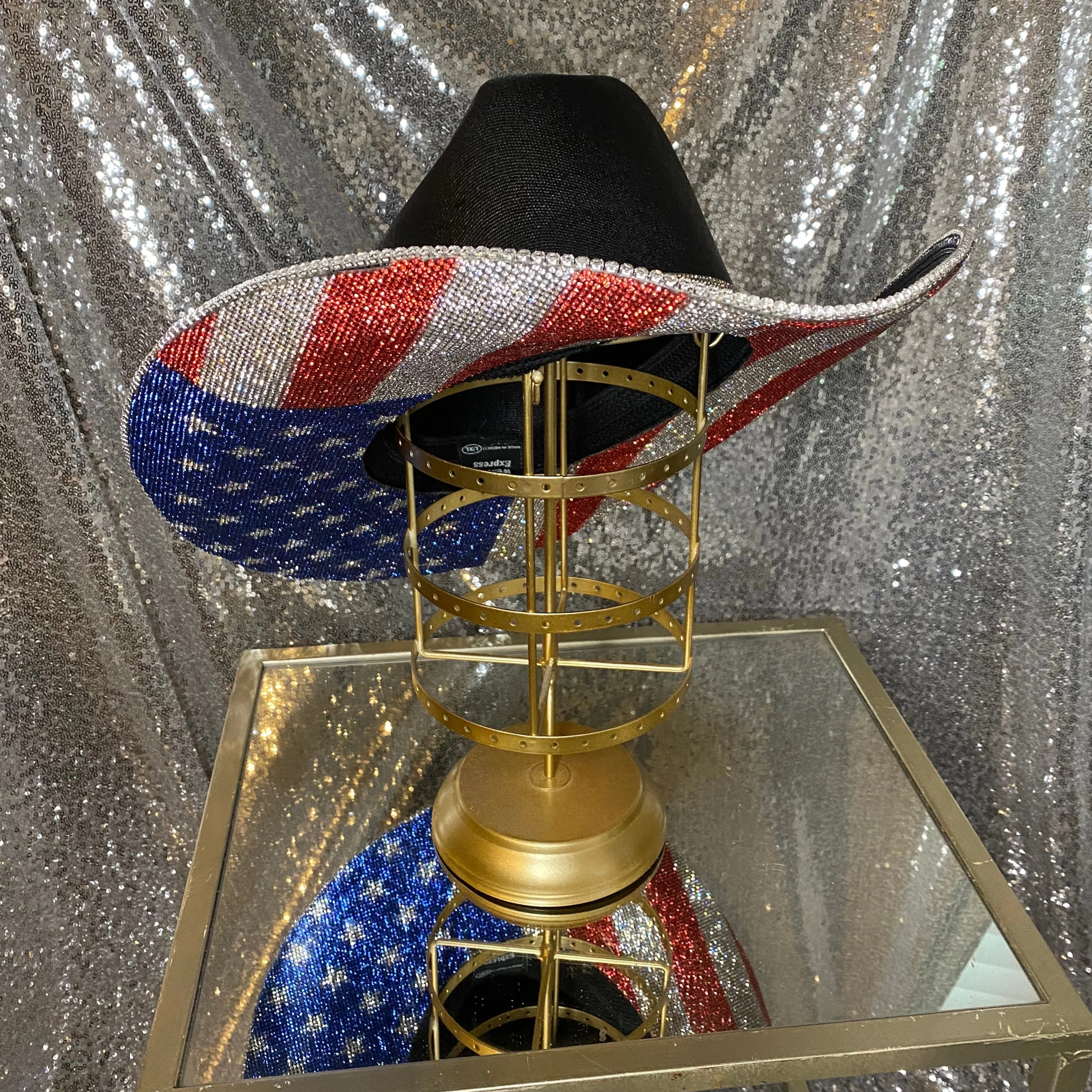 The "America" Hat in Black