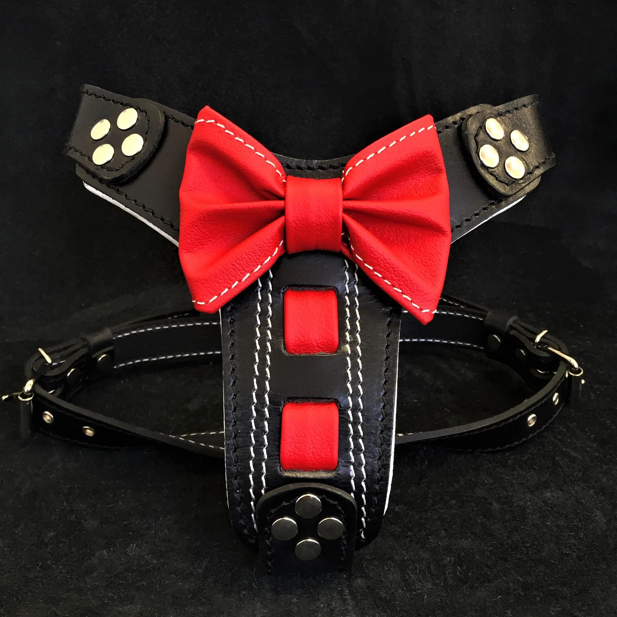 The "Bowtie" Handmade Leather Dog Harness Small to Medium Breeds. Black