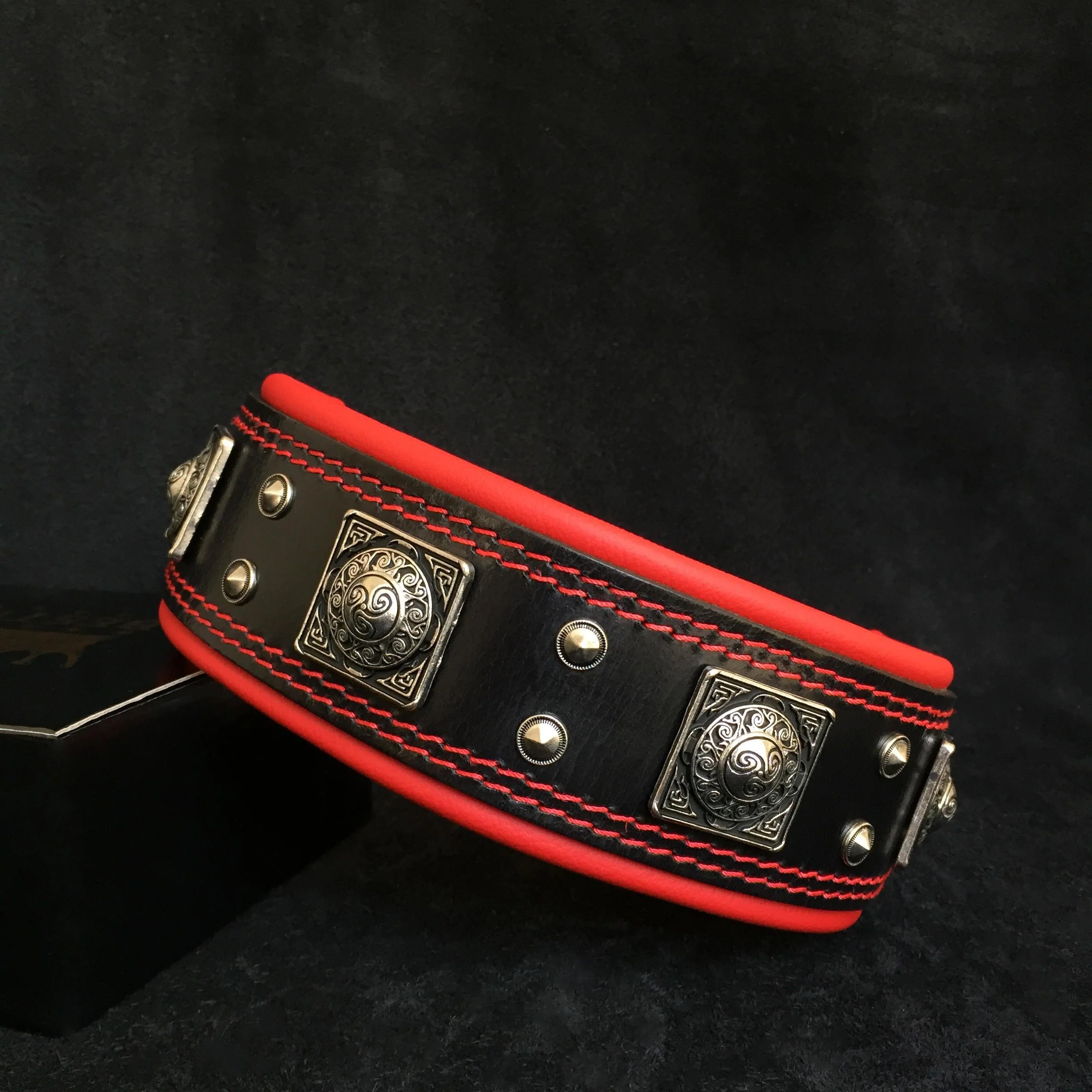 The "Eros" Dog Collar 2.5-inch Wide. Black & Red