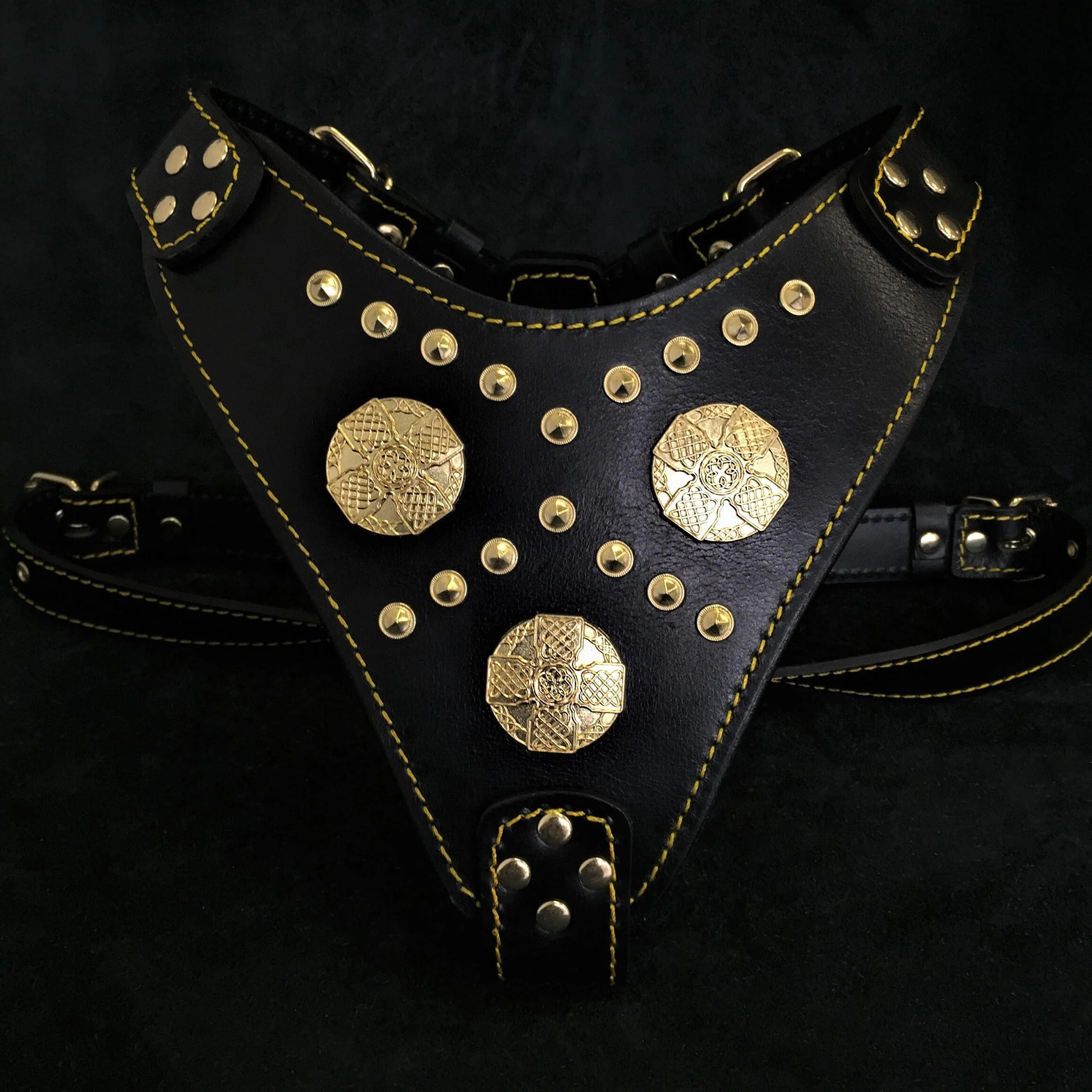 The "Maximus" Dog Harness. Black & Gold