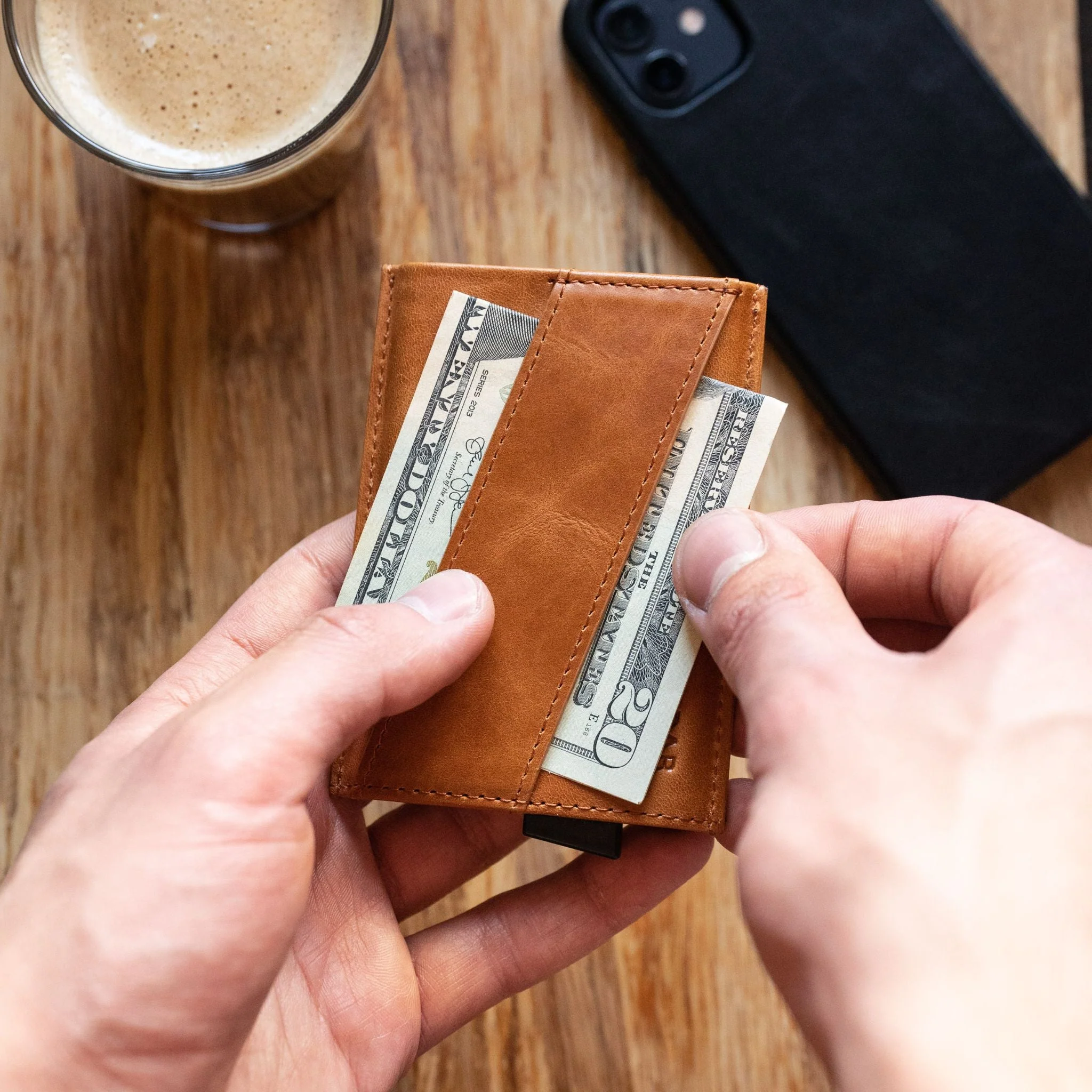 The Pilot – Men's RFID Aluminum Card Wallet - Image 68