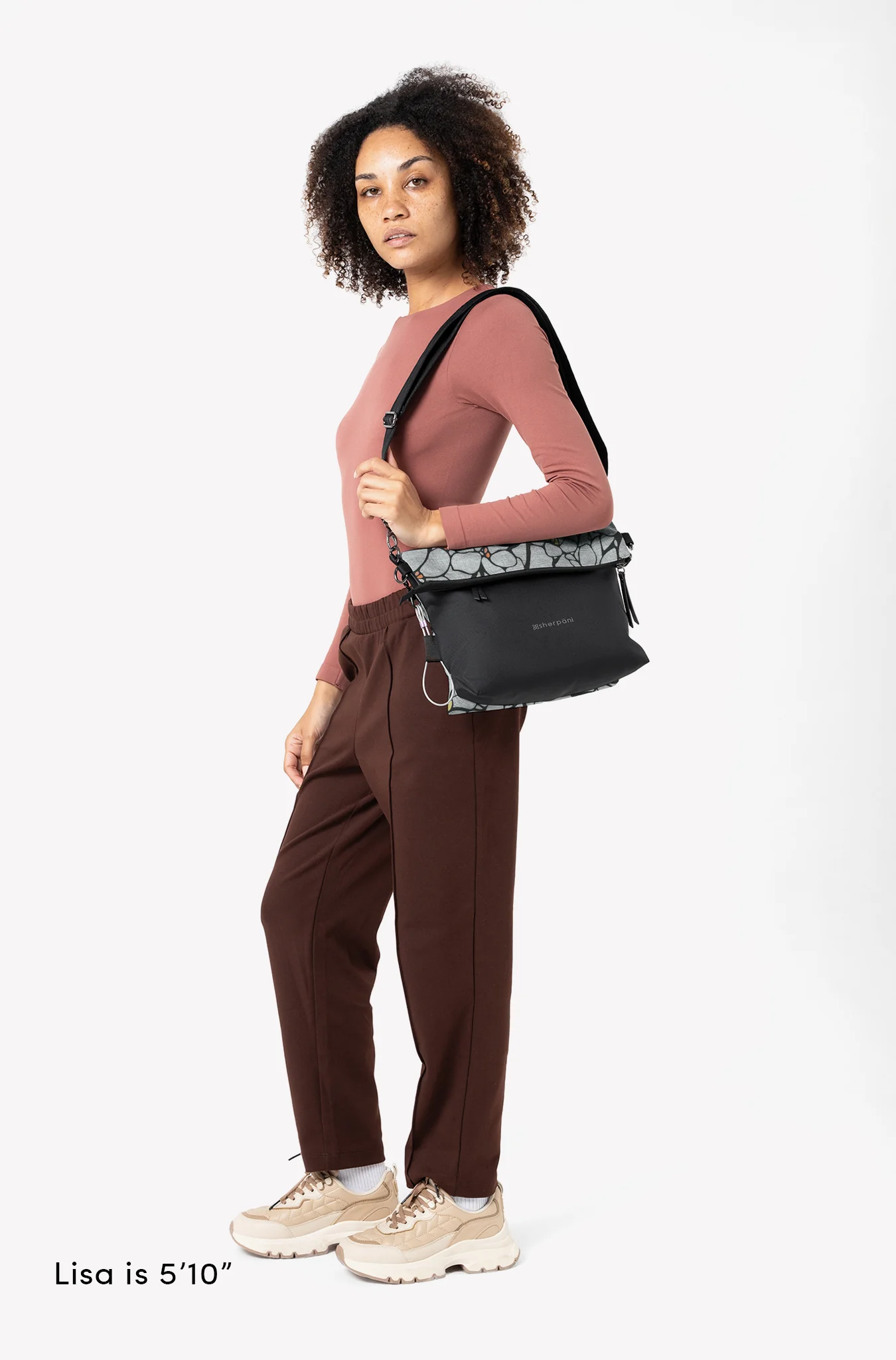 Vale | Reversible Crossbody Bag - Image 17
